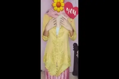 Live Ukhti Kebaya Hijab Pink Menggoda Penonton Baru 2026 Lumer